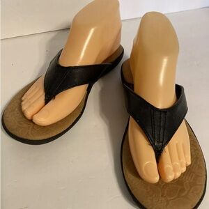 B.O.C. Cadore black thong sandals flip flops women’s Sz 7M